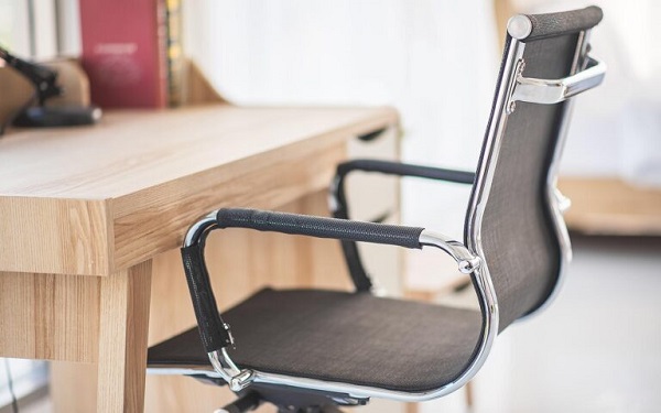 過時(shí)的辦公家具 過時(shí)的辦公家具